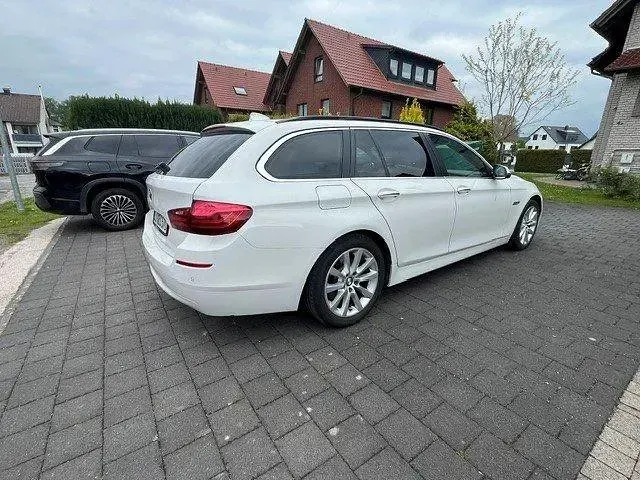 Gebraucht BMW 520 190 PS (139 kW) 2016 Weiß Kombi
