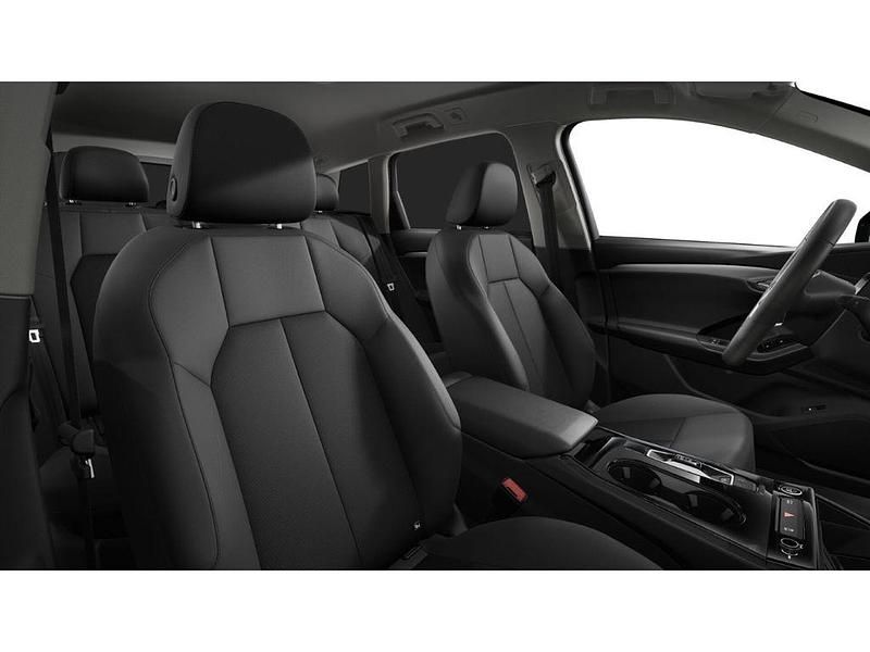 Neu Audi Q6 e-tron Ambiente 185 kW (252 PS) 2026 Grau SUV