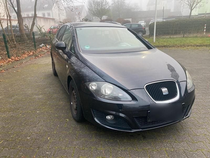 Schwarz Gebraucht 2009 Seat Leon Limousine | 1.900 € (Guter Preis) - Bild 1/4