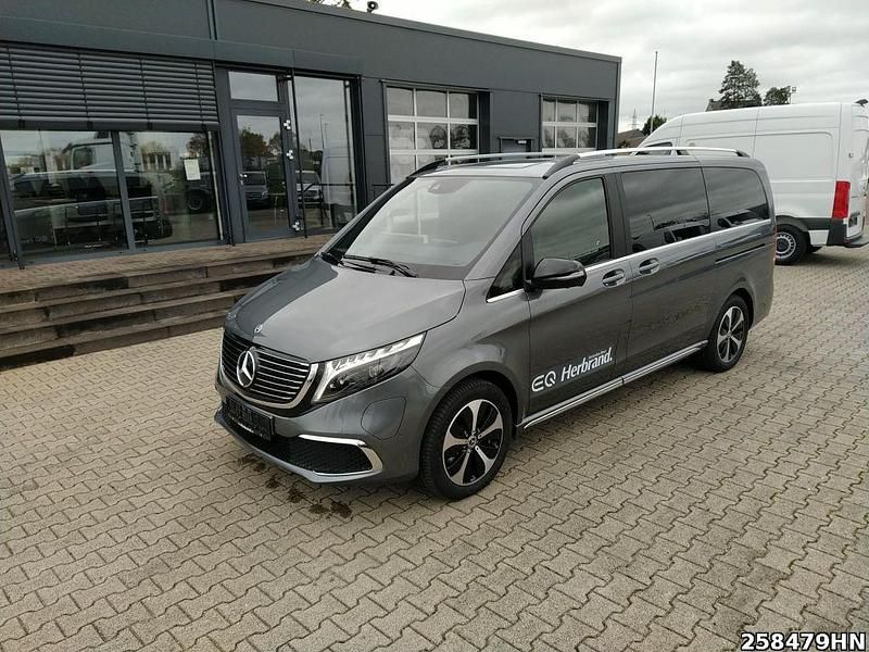 Gebraucht Mercedes EQV300 150 kW (204 PS) 2023 Grau Van / Kleinbus