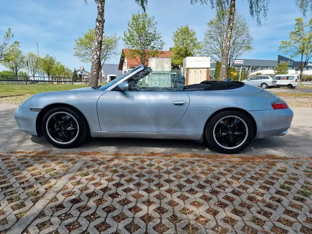 Gebraucht Porsche 911 Carrera Cabriolet 300 PS (220 kW) 1999 Silber Cabrio