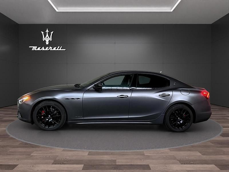 Gebraucht Maserati Ghibli 430 PS (316 kW) 2022 Grau Coupé