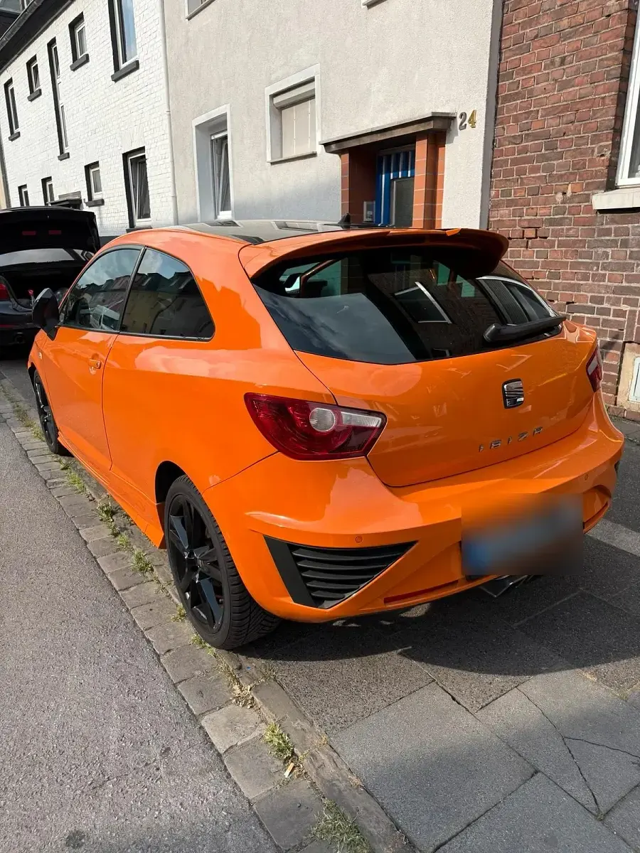 Gebraucht Seat Ibiza Sport 105 PS (77 kW) 2010 Orange Kleinwagen