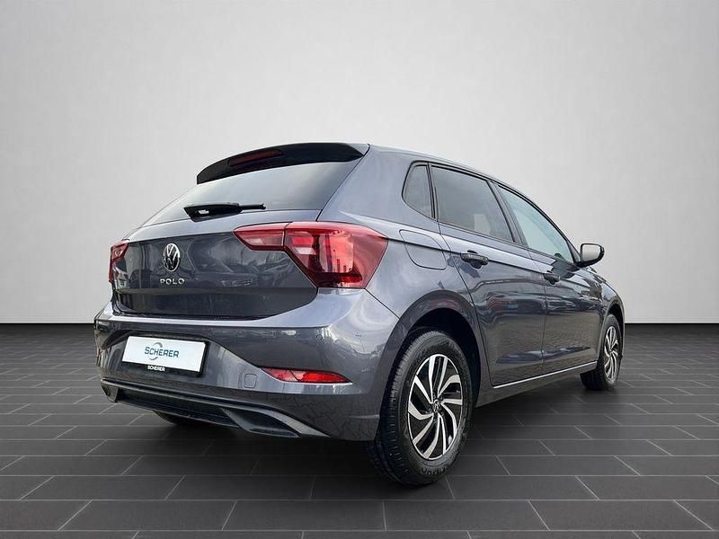 Gebraucht VW Polo Life 95 PS (69 kW) 2025 Rauchgrau metallic (metallic) Limousine
