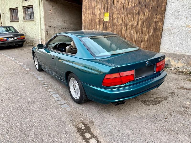 Grün Gebraucht 1990 BMW 850 Coupé | 12.700 € - Bild 1/4
