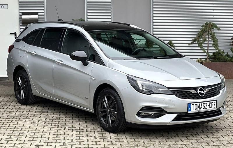 Silber Gebraucht 2022 Opel Astra Design & Tech Kombi | 14.650 € (Fairer Preis) - Bild 1/4