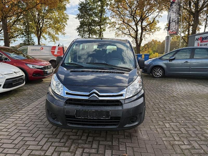 Schwarz Gebraucht 2014 Citroën Jumpy Attraction Van / Kleinbus | 9.000 € (Teuer) - Bild 1/4