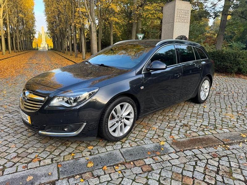 Gebraucht Opel Insignia Innovation 194 PS (142 kW) 2014 Schwarz Kombi