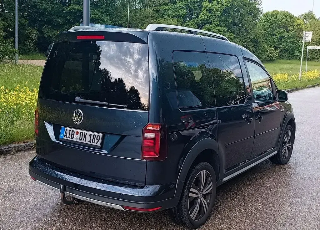 Usado VW Caddy 102 HP (75 kW) 2016 Monovolume