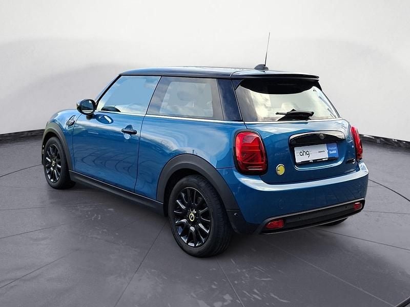 Gebraucht Mini Cooper SE 135 kW (184 PS) 2022 Blau Kleinwagen