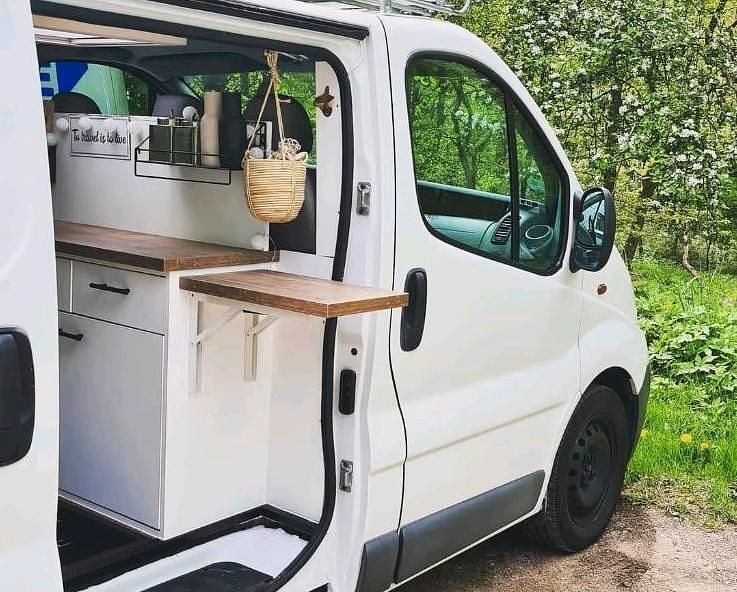 Gebraucht Opel Vivaro 110 PS (80 kW) 2008 Weiß Van / Kleinbus