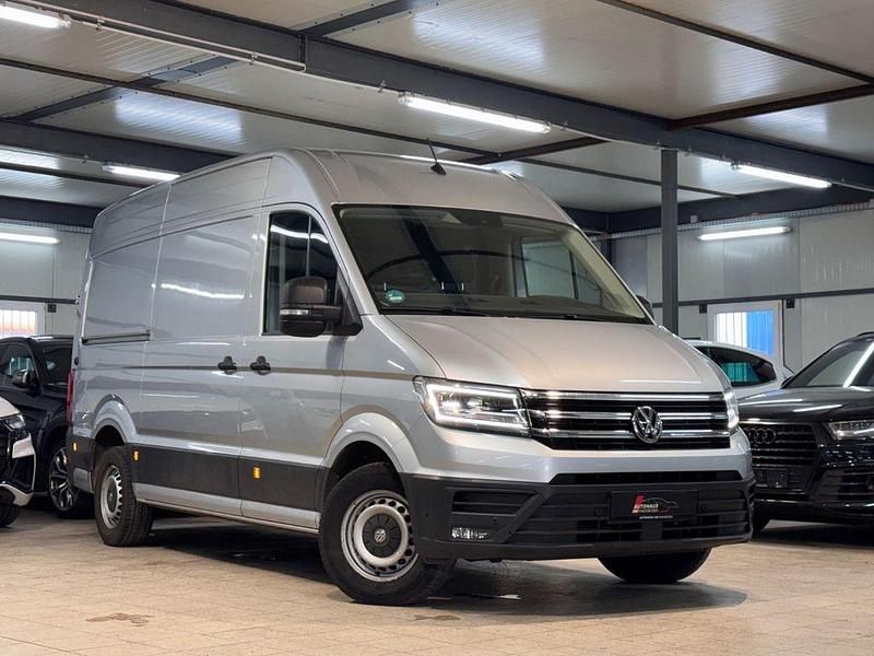 Silber Gebraucht 2018 VW Crafter Trendline Van | 26.890 € (Guter Preis) - Bild 1/4