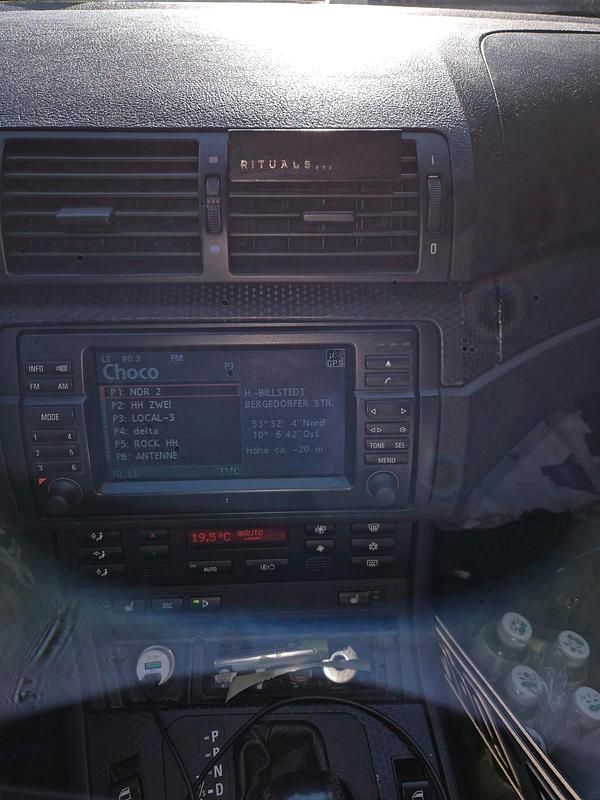 Gebraucht BMW 330 M Sport 204 PS (150 kW) 2005 Silber Kombi