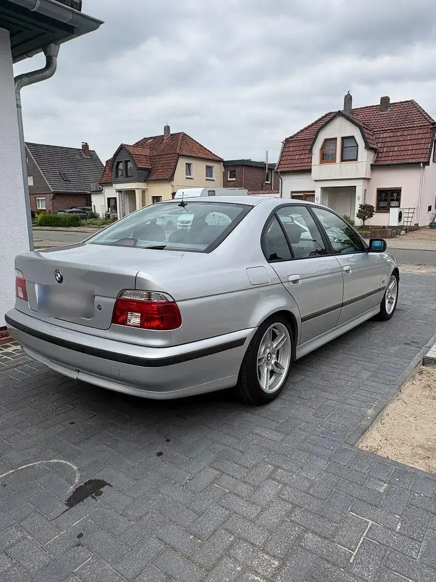 Gebraucht BMW 523 170 PS (125 kW) 1999 Grau Limousine