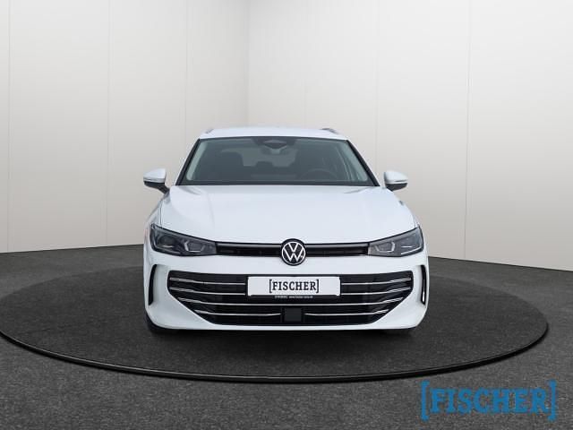 Gebraucht VW Passat Elegance 150 PS (110 kW) 2025 Weiss Kombi