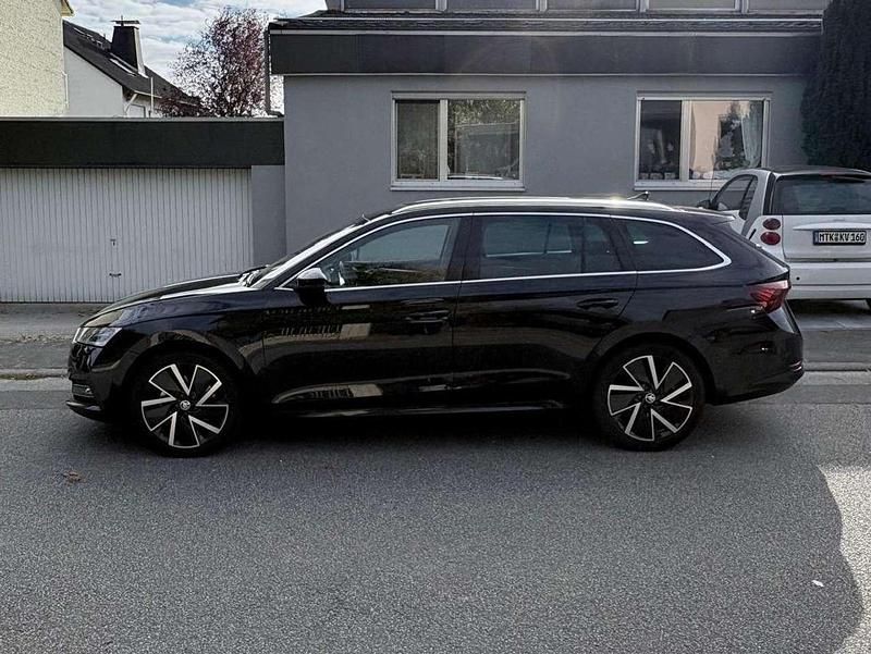 Gebraucht Skoda Octavia Style 150 PS (110 kW) 2021 Schwarz Kombi