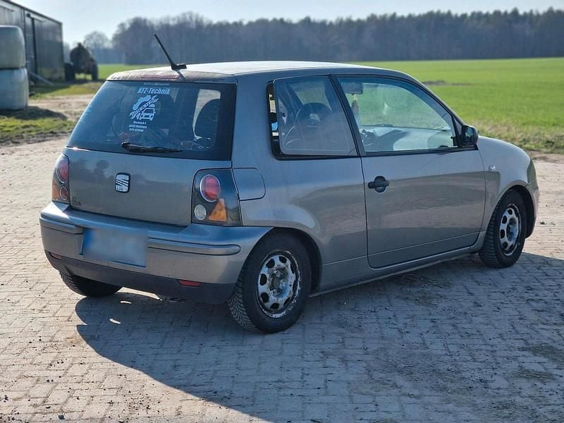 Gebraucht Seat Arosa 50 PS (36 kW) 2003 Grau Kleinwagen