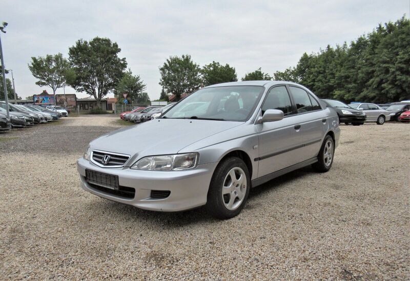 Silber Gebraucht 2001 Honda Accord ES Limousine | 1.980 € (Superpreis) - Bild 1/4
