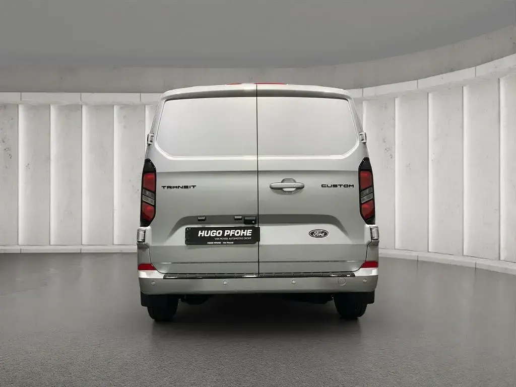 Gebraucht Ford Transit Custom Limited 136 PS (100 kW) 2025 Moondust silver metallic Van / Kleinbus