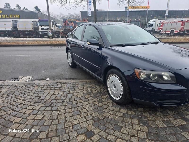 Gebraucht Volvo S40 Kinetic 140 PS (102 kW) 2004 Blau Limousine