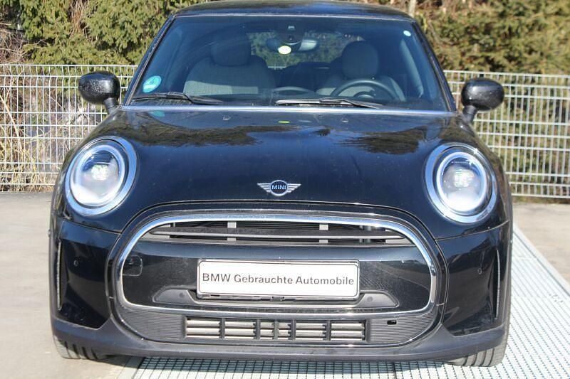 Gebraucht Mini Cooper 136 PS (100 kW) 2024 Schwarz Kleinwagen