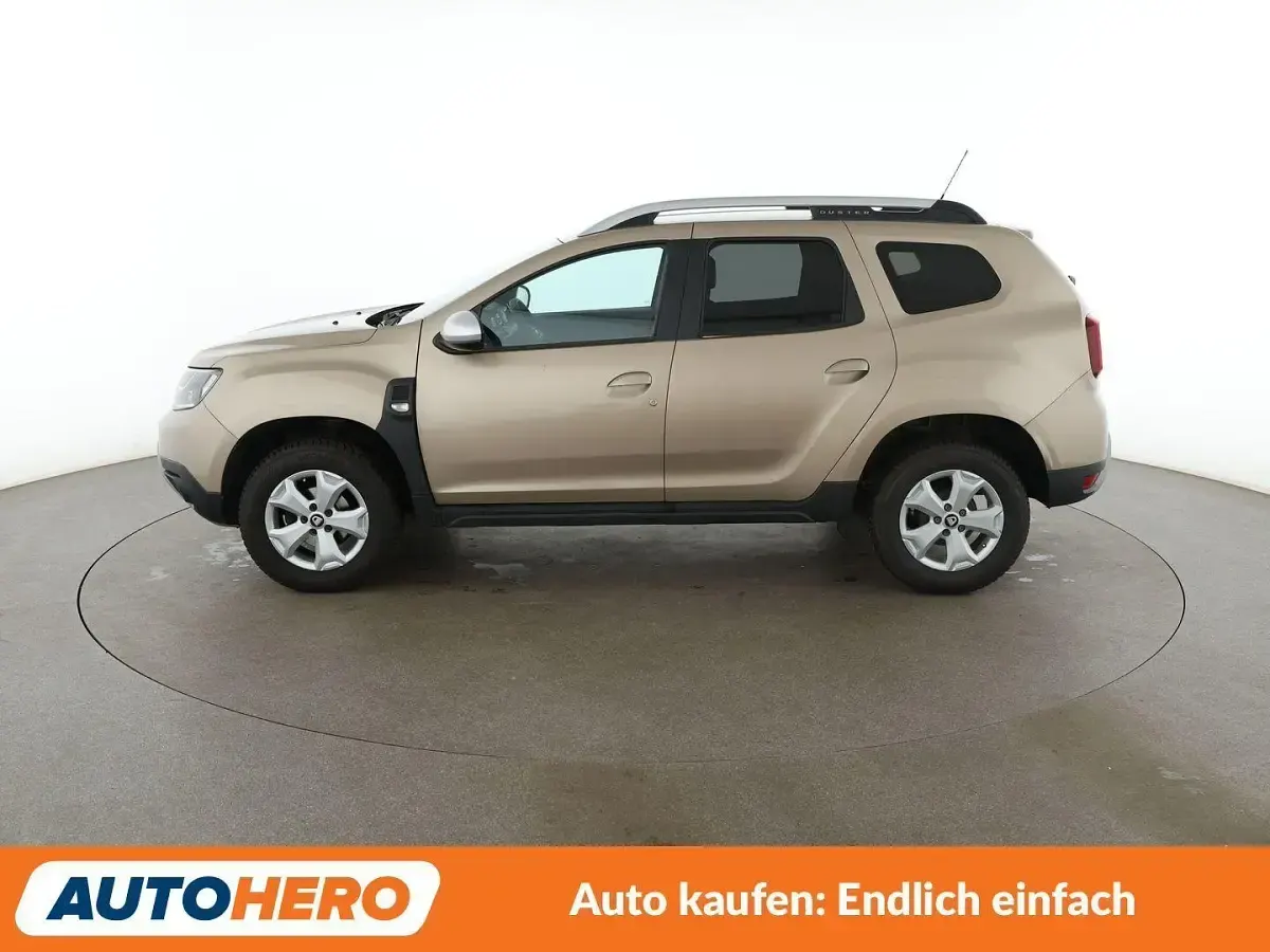 Gebraucht Dacia Duster Comfort 114 PS (83 kW) 2018 Gelb SUV