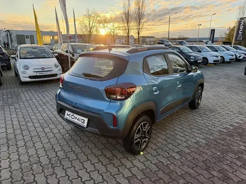 Używany Dacia Spring Extreme 47 kW (65 KM) 2023 Niebieski Hatchback
