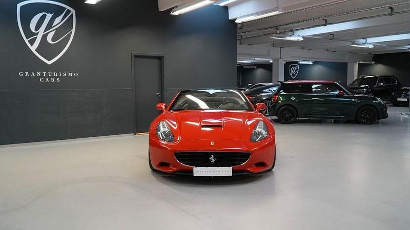 Gebraucht Ferrari California 460 PS (338 kW) 2009 Rot Cabrio