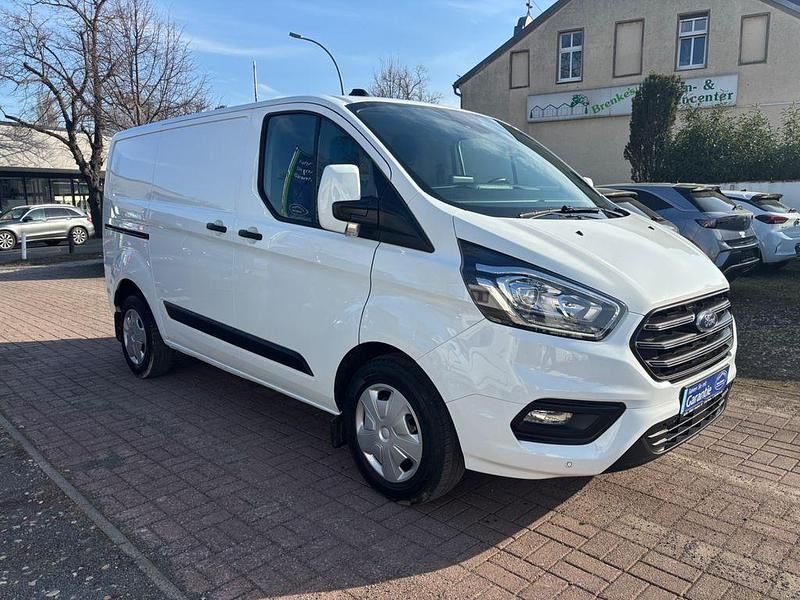 Gebraucht Ford Transit Custom 131 PS (96 kW) 2021 Weiß Van / Kleinbus