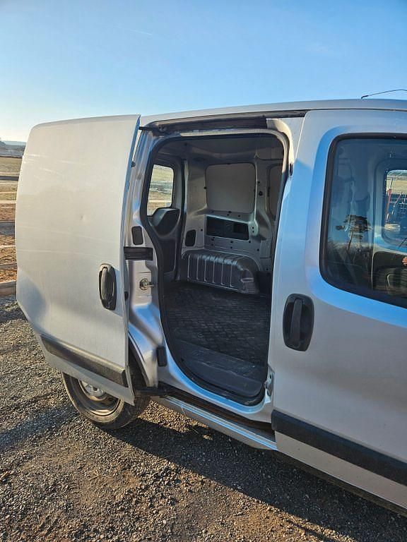 Gebraucht Citroën Nemo 68 PS (50 kW) 2008 Silber Van / Kleinbus