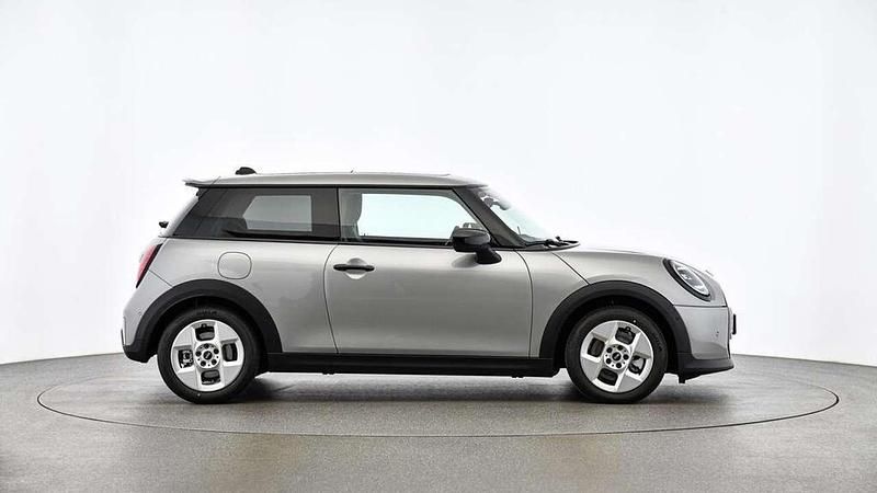 Gebraucht Mini Cooper S Classic 204 PS (150 kW) 2024 Grau Kleinwagen