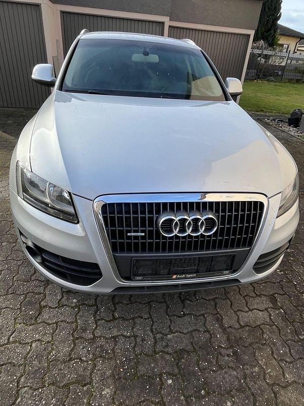 Gebraucht Audi Q5 143 PS (105 kW) 2012 Silber SUV