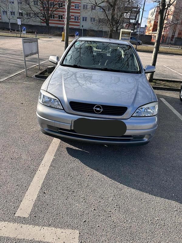 Gebraucht Opel Astra 101 PS (74 kW) 2001 Grau Kleinwagen