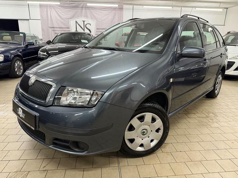 Grau Gebraucht 2007 Skoda Fabia Cool Edition Kombi | 1.690 € (Fairer Preis) - Bild 1/4