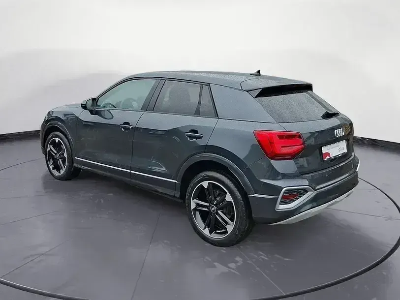 Gebraucht Audi Q2 Advanced Plus 116 PS (85 kW) 2025 Grau SUV