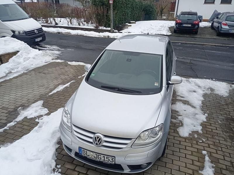 Gebraucht VW Golf Plus Cross Highline 122 PS (89 kW) 2008 Silber Van / Kleinbus