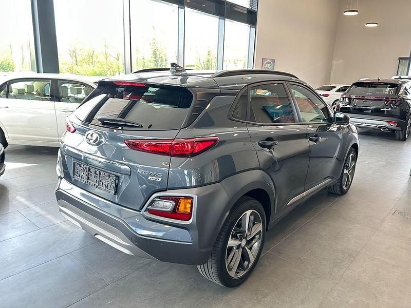 Gebraucht Hyundai Kona Style 177 PS (130 kW) 2019 Grau SUV