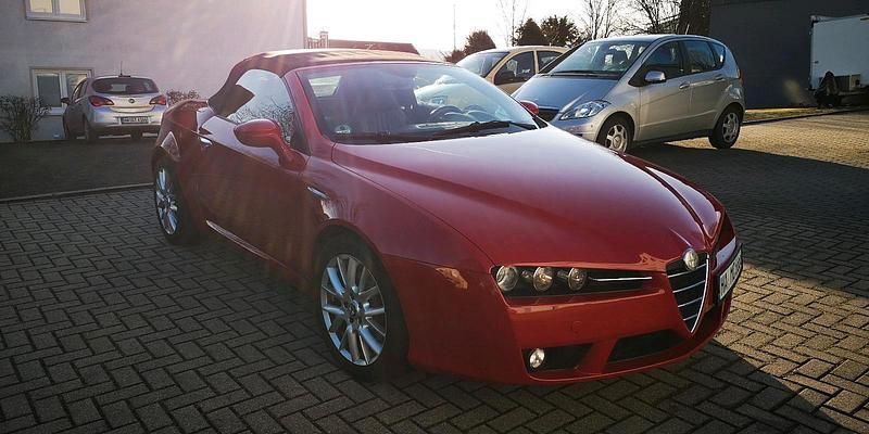 Rot Gebraucht 2006 Alfa Romeo Spider Cabrio | 10.500 € (Teuer) - Bild 1/4