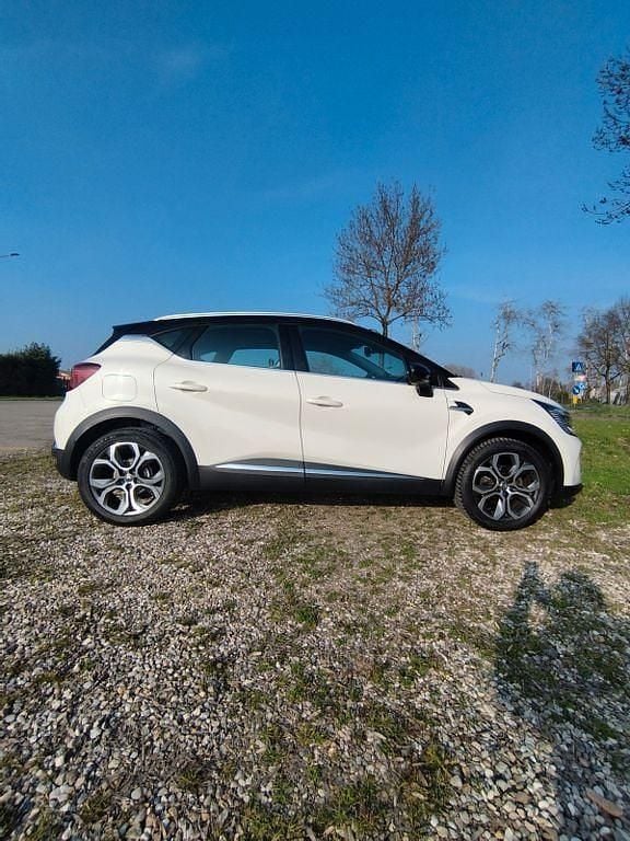 Usado Renault Captur Intens 116 CV (85 kW) 2020 Blanco SUV