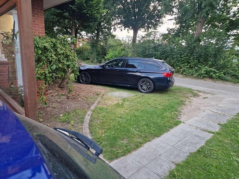 Gebraucht BMW 540 Sport Line 340 PS (250 kW) 2019 Schwarz Kombi