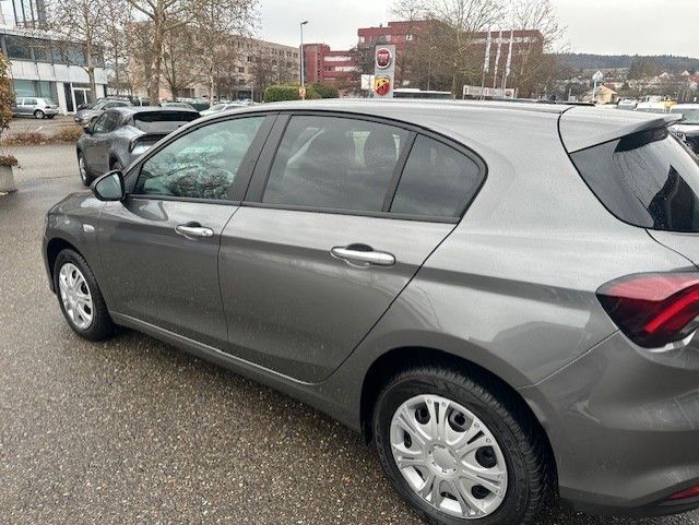 Gebraucht Fiat Tipo Basis 131 PS (96 kW) 2024 Limousine