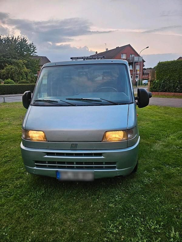 Blau Gebraucht 2000 Fiat Ducato Van | 5.700 € - Bild 1/4