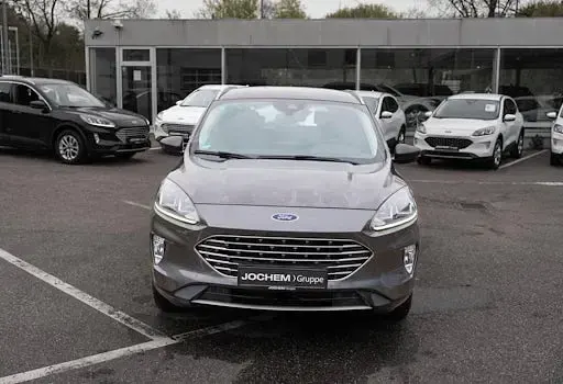 Gebraucht Ford Kuga Titanium 224 PS (164 kW) 2022 Grau SUV
