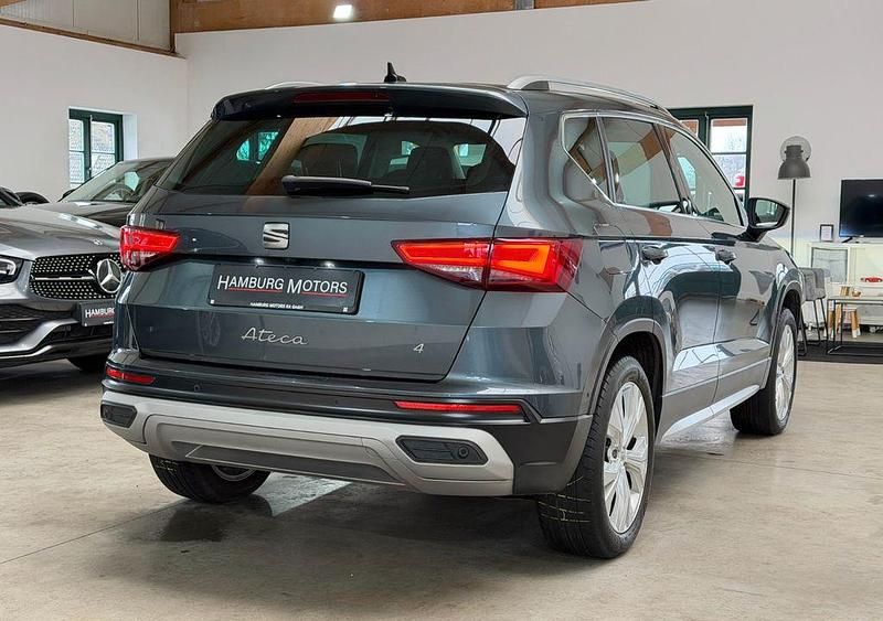 Gebraucht Seat Ateca 4Drive 150 PS (110 kW) 2022 Grau SUV