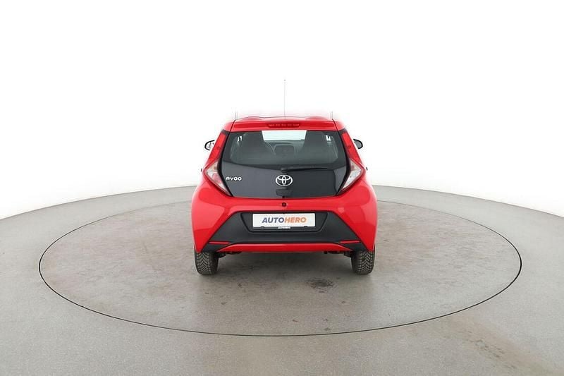 Gebraucht Toyota Aygo 72 PS (52 kW) 2020 Rot Kleinwagen