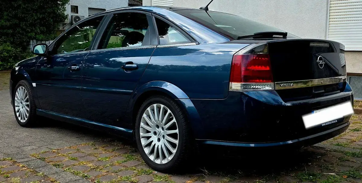 Gebraucht Opel Vectra Cosmo 140 PS (102 kW) 2009 Grau Limousine
