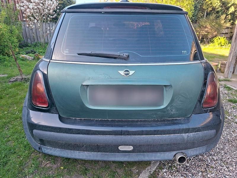 Usata Mini Cooper 115 CV (84 kW) 2003 Nero Utilitaria