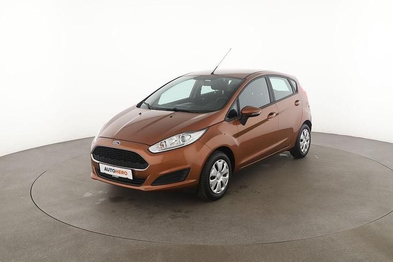 Braun Gebraucht 2016 Ford Fiesta Trend Kleinwagen | 8.550 € (Etwas zu teuer) - Bild 1/3