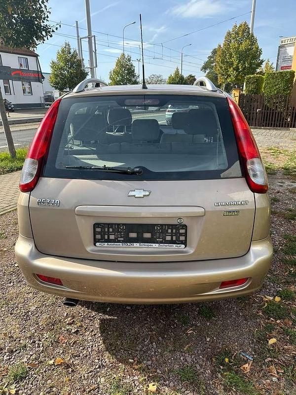 Gebraucht Chevrolet Tacuma CDX 122 PS (89 kW) 2006 Braun Van / Kleinbus