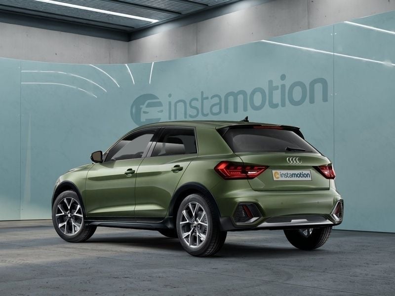 Gebraucht Audi A1 Sport 95 PS (69 kW) 2024 Grün Kleinwagen